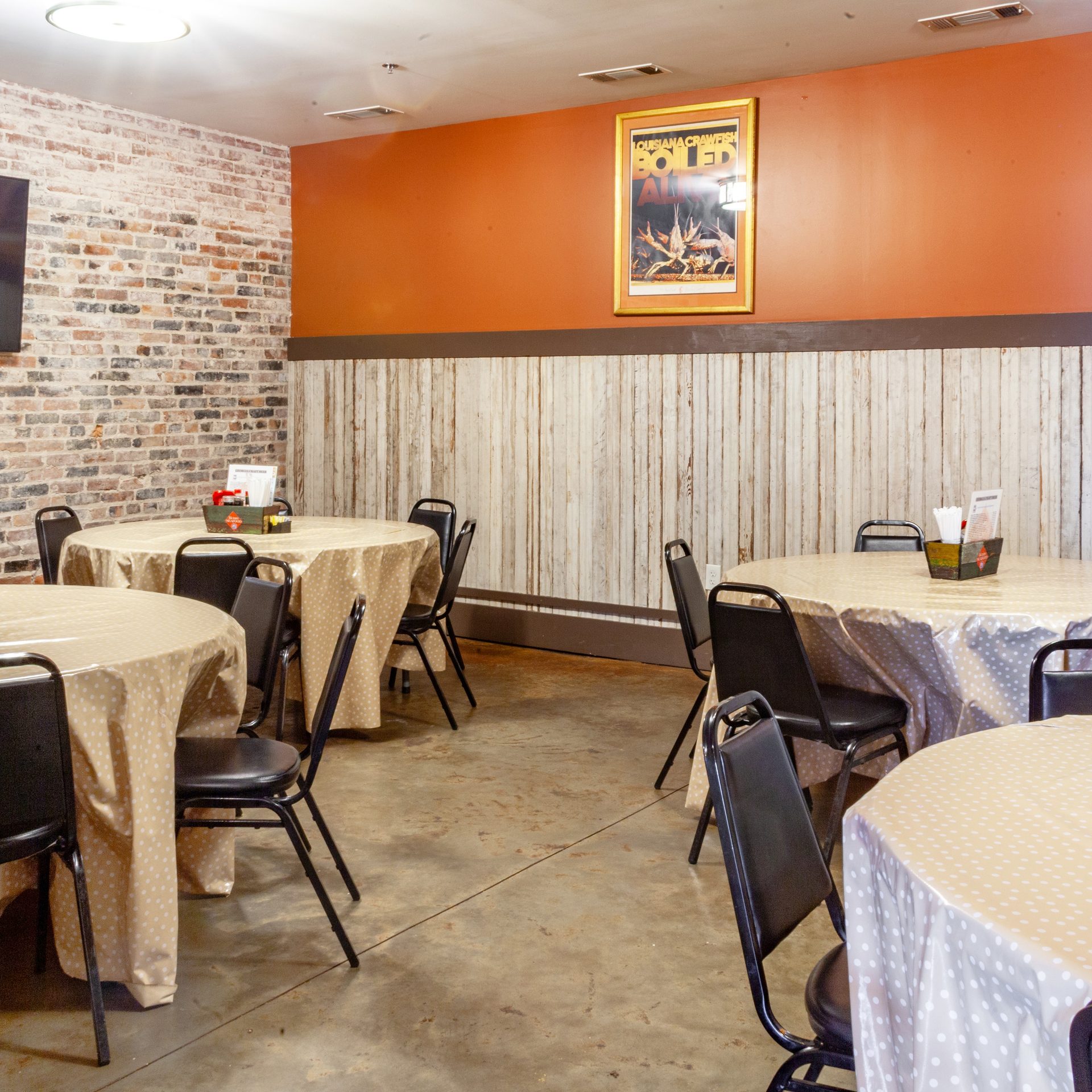 Fresh Seafood. Southern Hospitality.